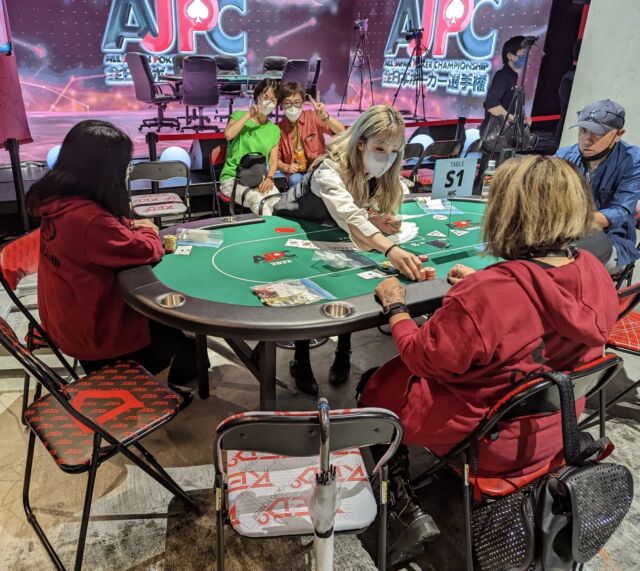 ポーカーテーブル black.jpg?fitin=720:720